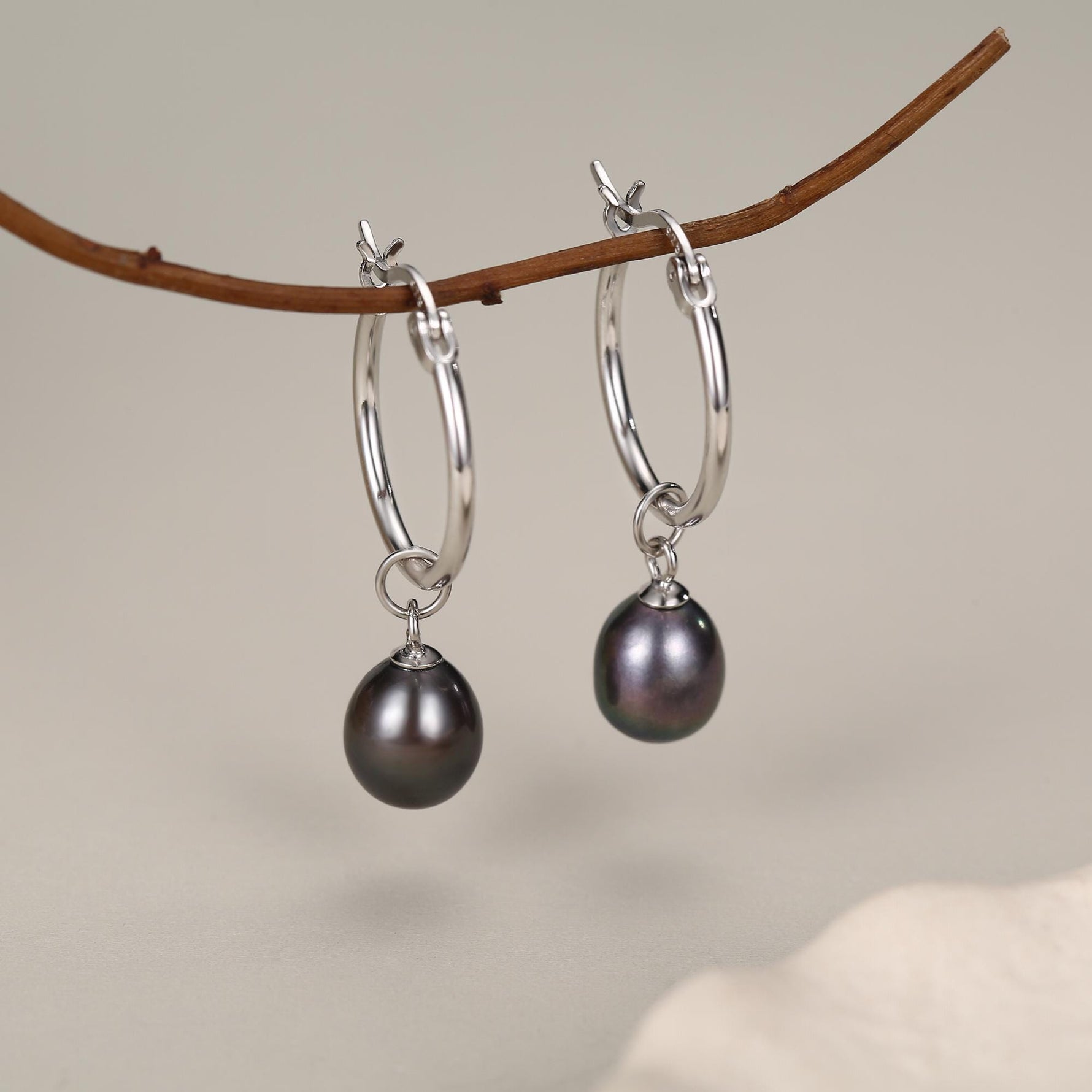Natural Black Freshwater Pearl Hoop Earrings in Sterling Silver