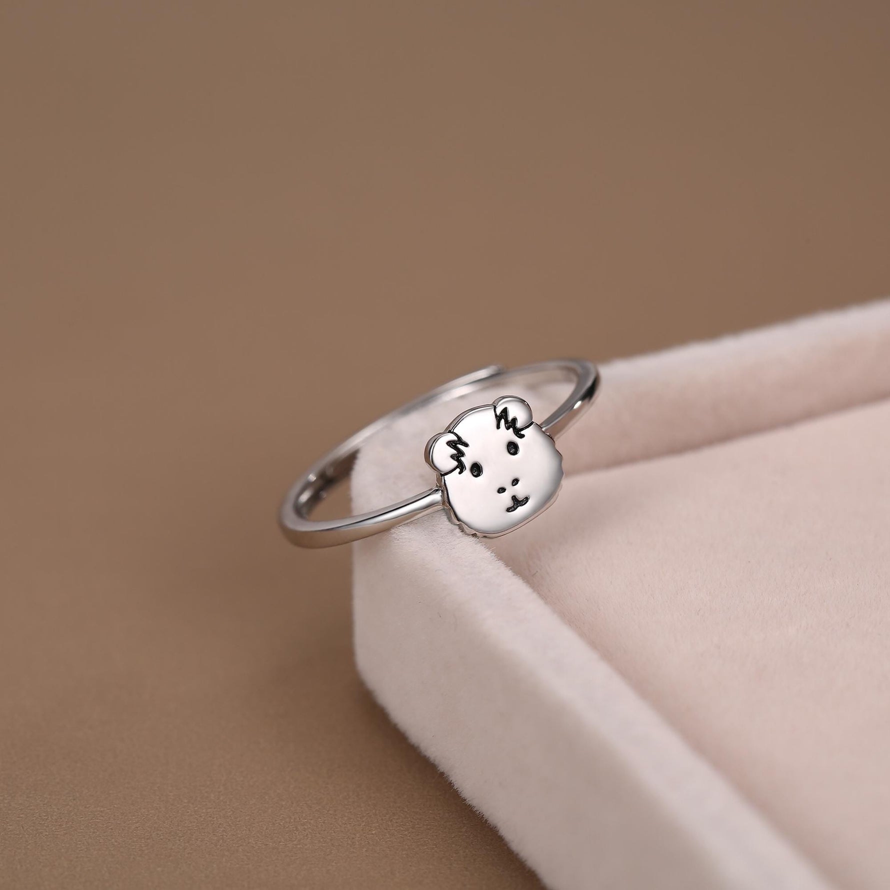 Cute Guinea Pig Motif Ring