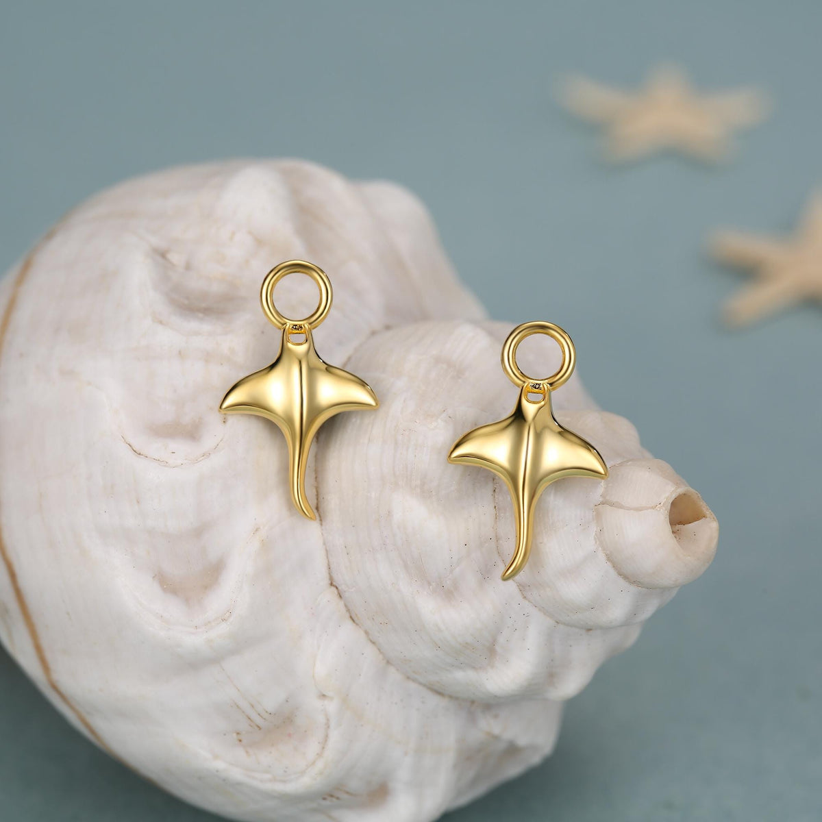 Sterling Silver Manta Ray Fish Huggie Hoop Earrings, Stingray Dangle Hoop Earrings, Dainty Fish Dangle Earrings