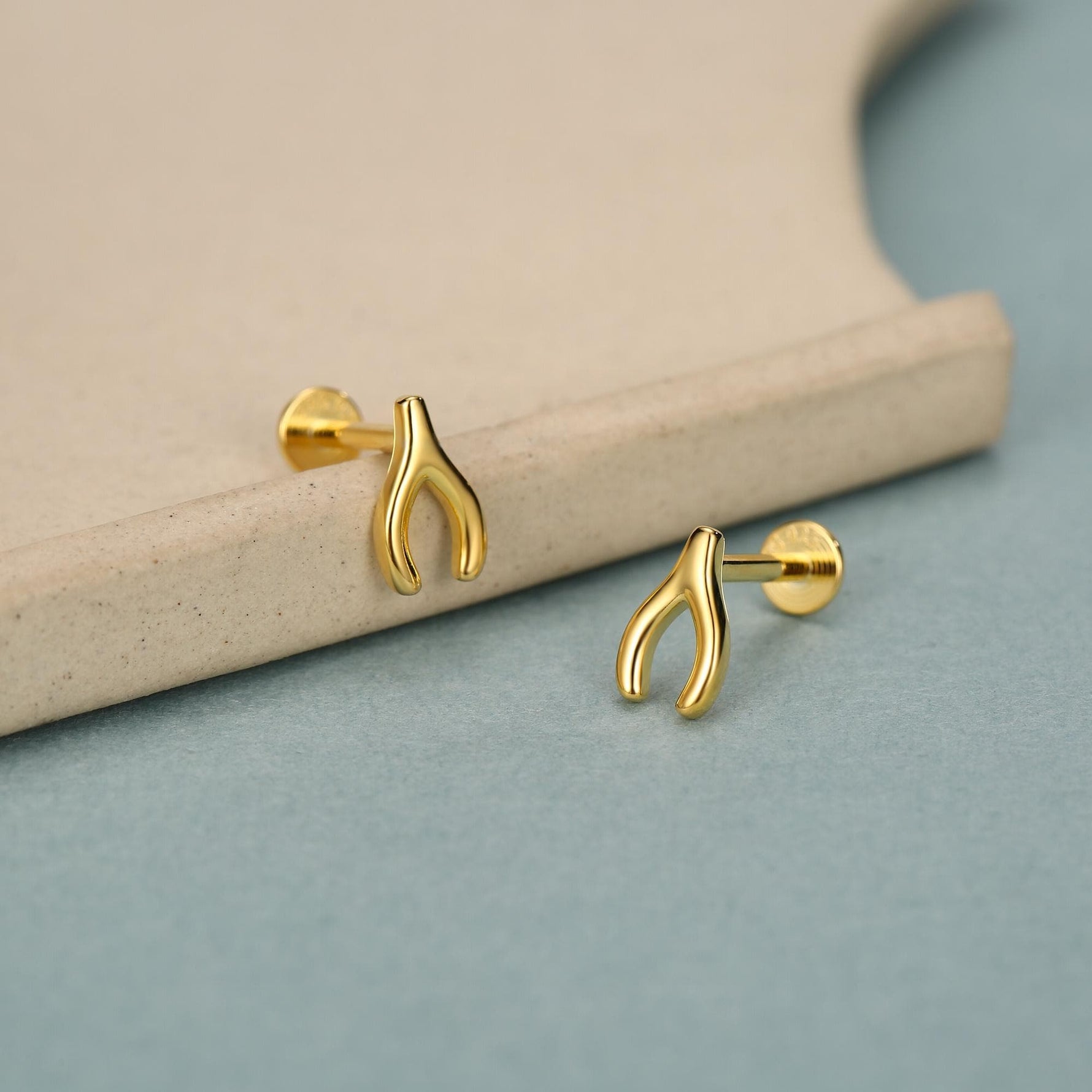 Sterling Silver Wishbone 16G Flat Back Labret Earring