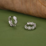 Daisy Flower Chain Huggie Hoop in Sterling Silver, Delicate Flower hoop Earrings, Floral Earrings, 10mm Inner Diameter