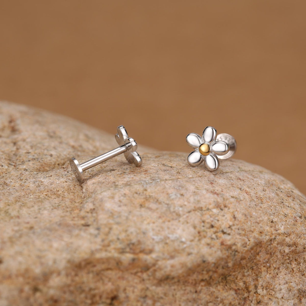 Sterling Silver Daisy 16G Internally Threaded Flat Back Earrings