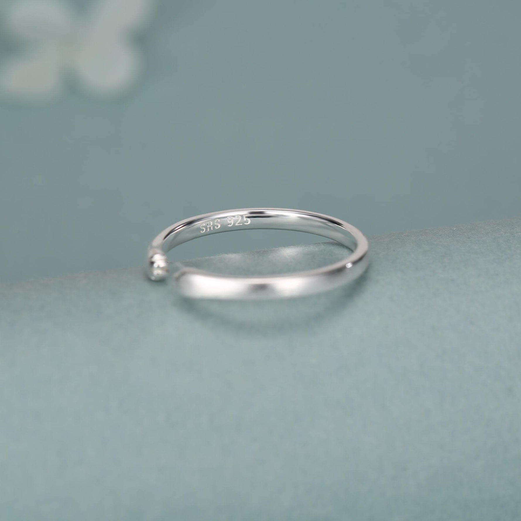 Sterling Silver Cat Paw Hug Adjustable Ring
