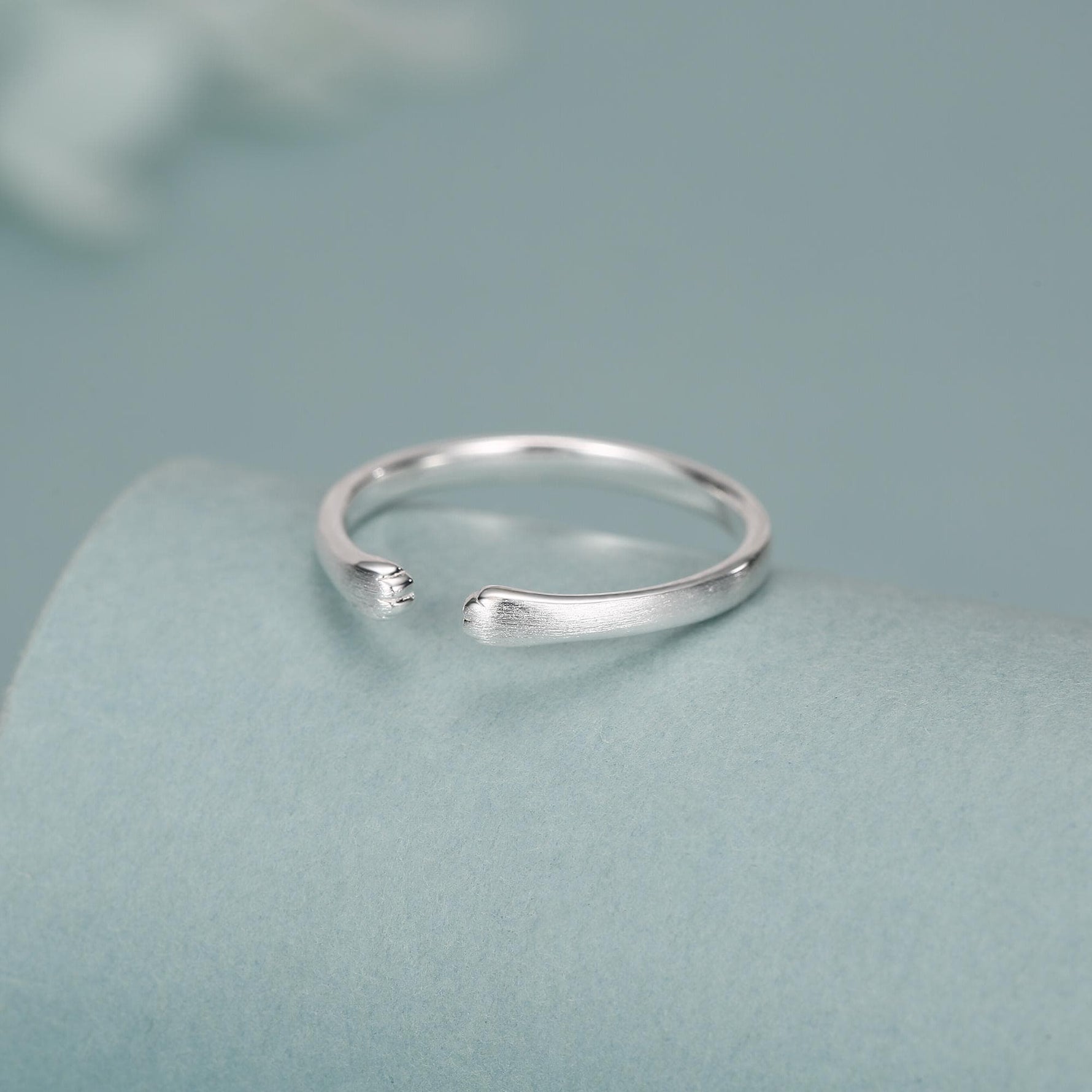 Sterling Silver Cat Paw Hug Adjustable Ring