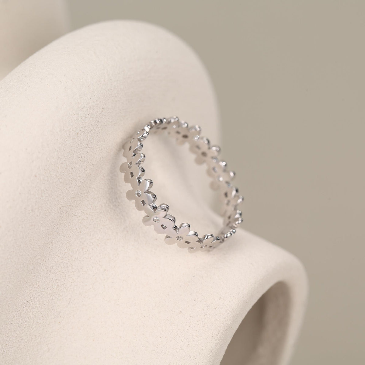 Sterling Silver Pretty Forget-me-not Flower Floral Motif Ring, Nature Inspired Jewellery, Adjustable Size