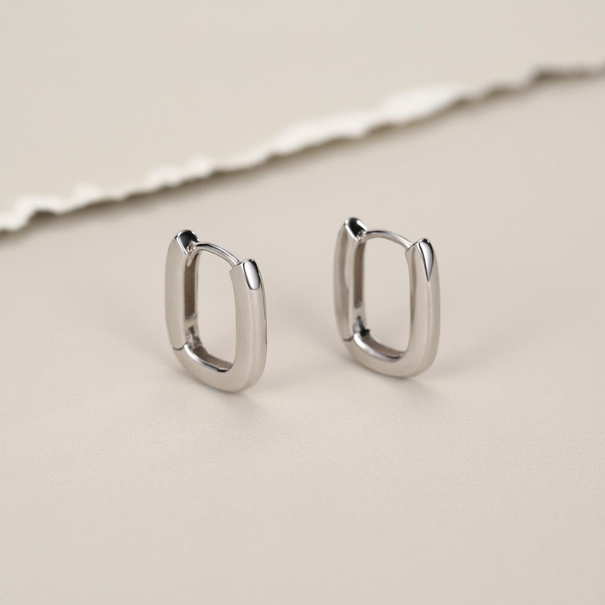 Pair of Small Rectangular Hoop Earrings in Sterling Silver, Oval Hoop Earrings, Chunky Hoop Earrings, Silver or Gold, Square Hoop Earrings