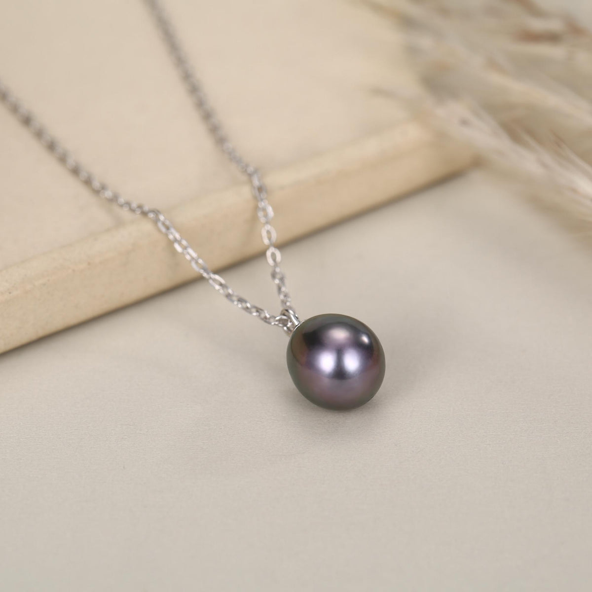 Black Freshwater Pearl Pendant Necklace