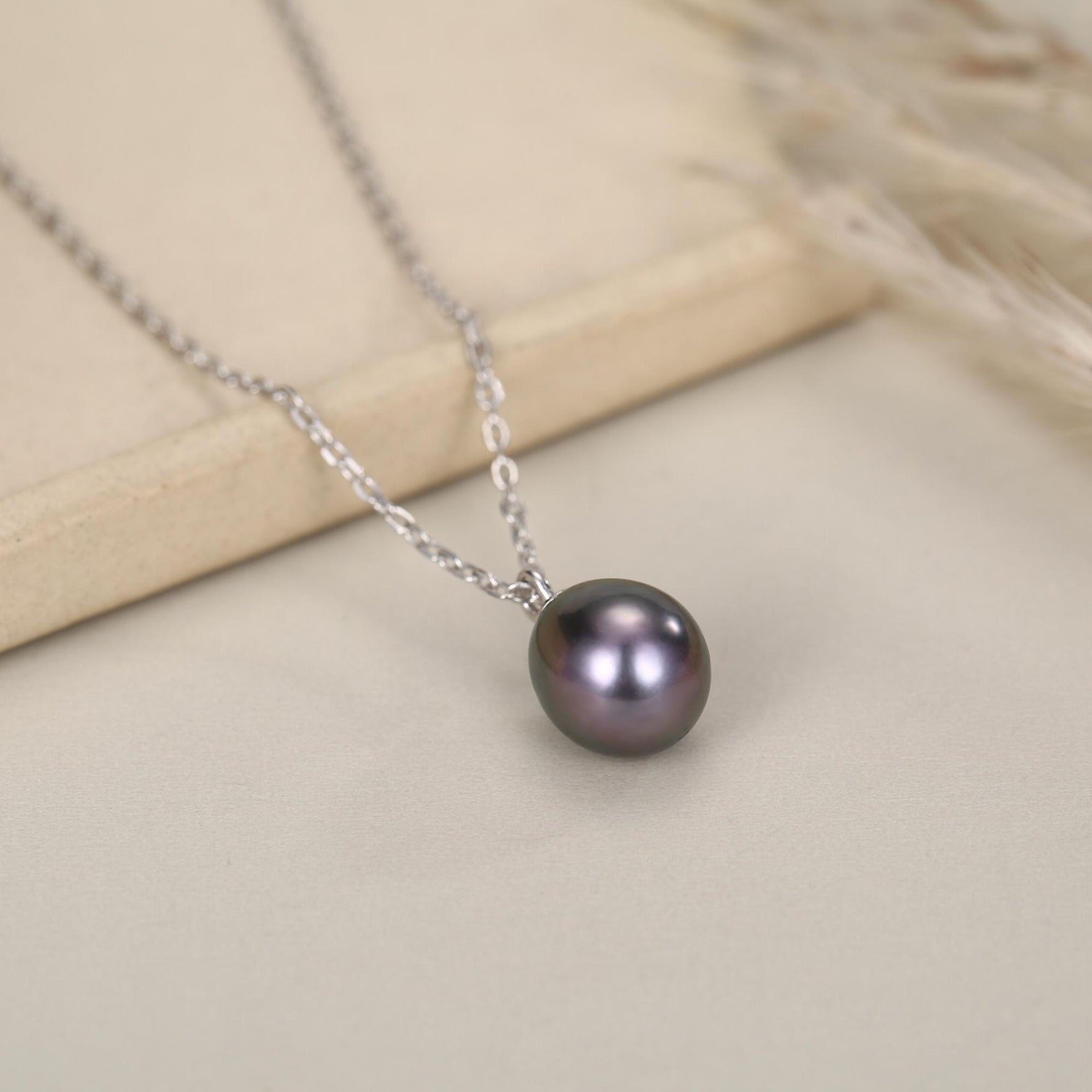 Black Freshwater Pearl Pendant Necklace
