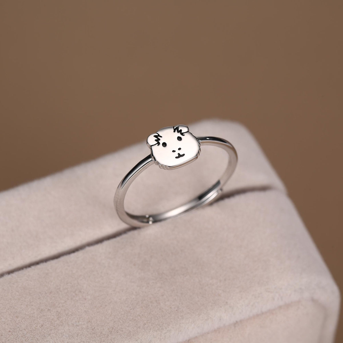 Cute Guinea Pig Motif Ring