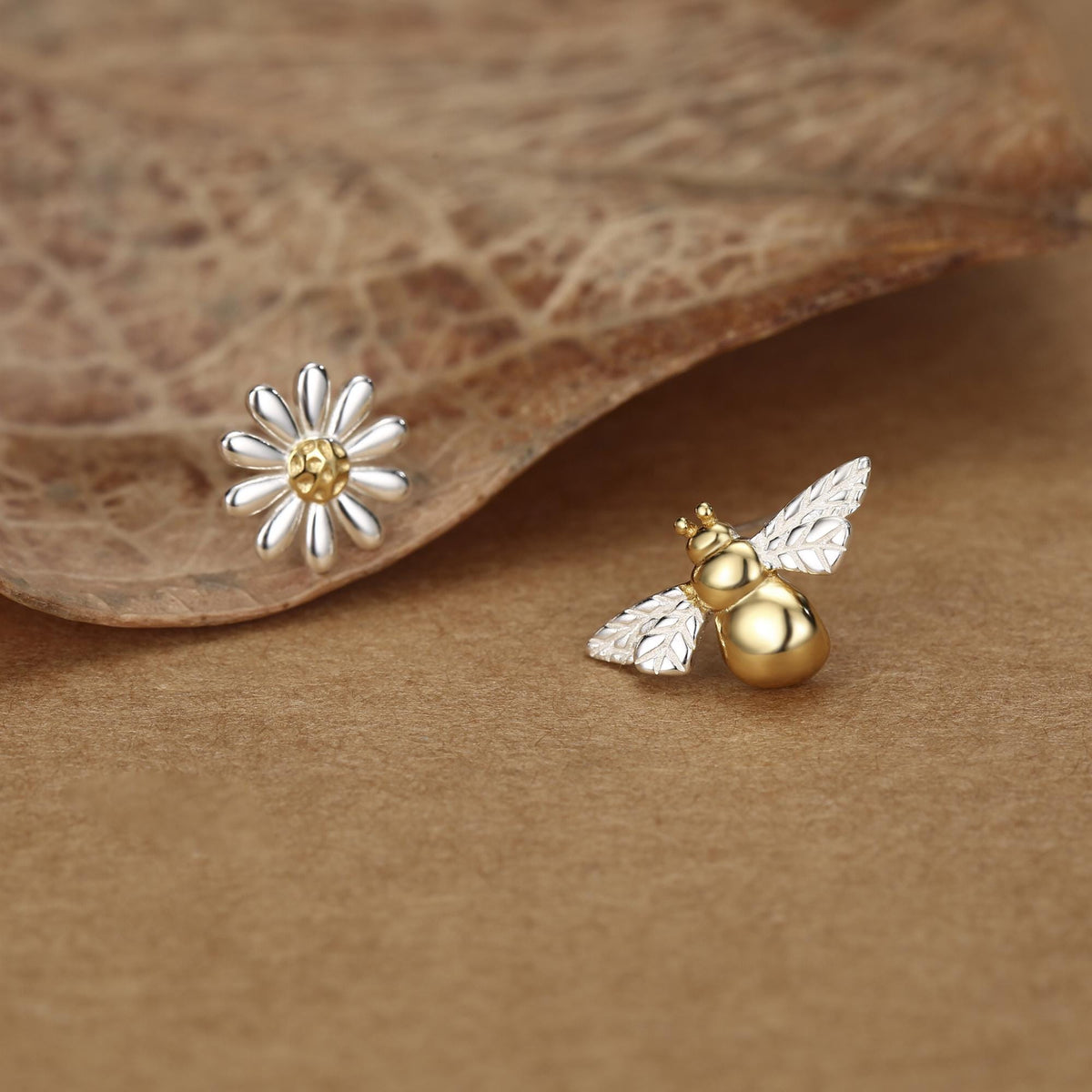Mismatched Bumble Bee and Daisy Stud Earrings in Sterling Silver, Silver or Gold, Asymmetric Bee and Daisy Flower Earrings, Fun and Quirky