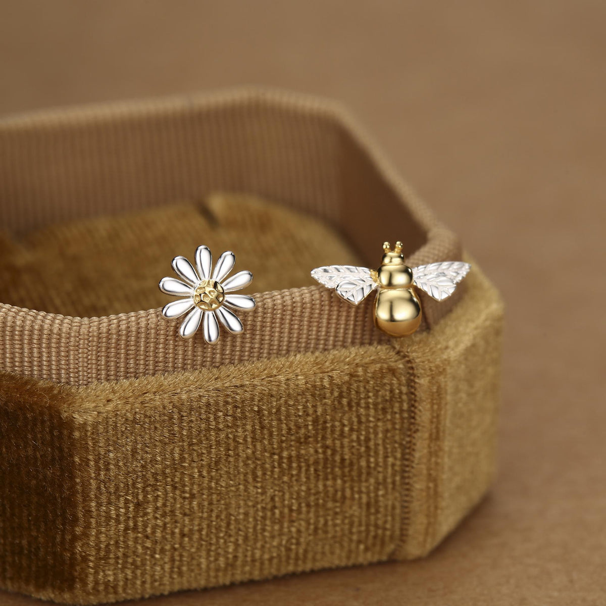 Mismatched Bumble Bee and Daisy Stud Earrings in Sterling Silver, Silver or Gold, Asymmetric Bee and Daisy Flower Earrings, Fun and Quirky