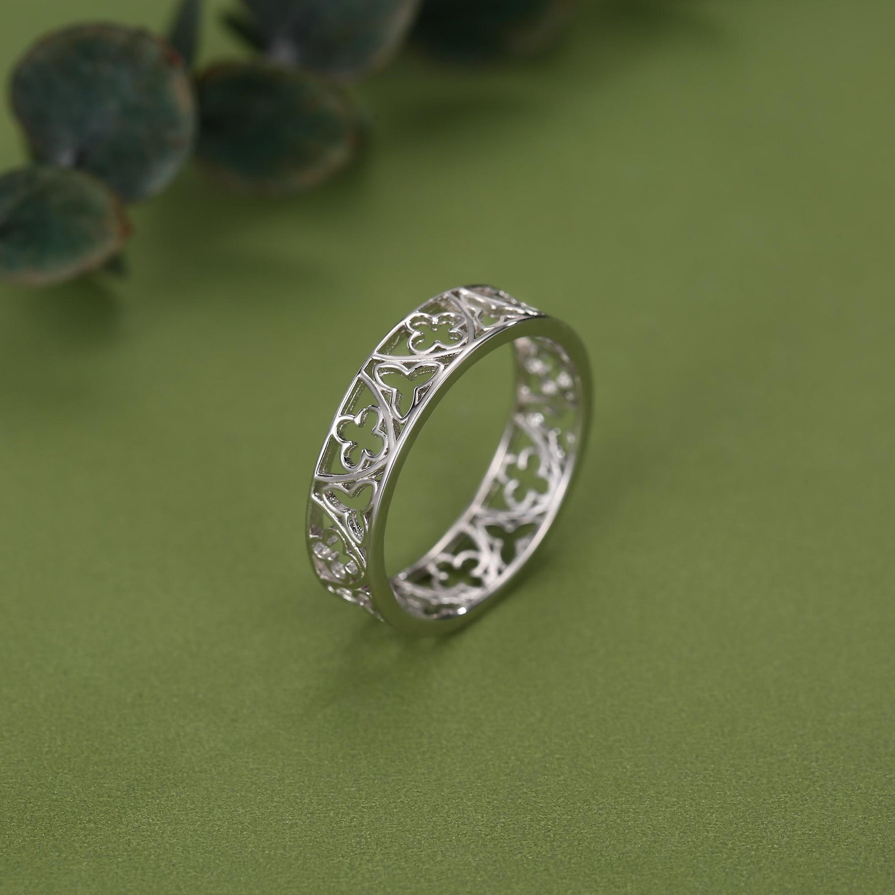 Sterling Silver Gothic Trefoil Cut Out Ring