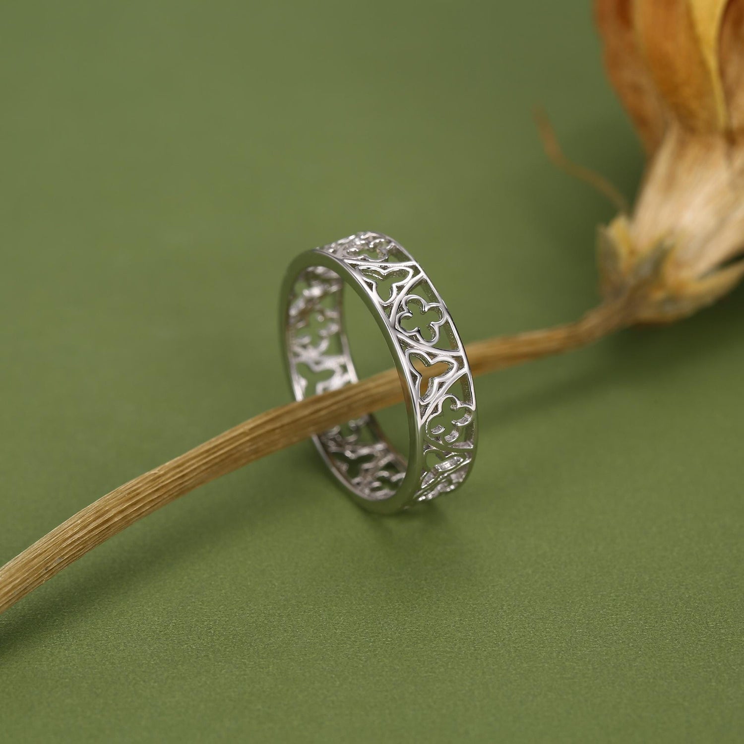 Sterling Silver Gothic Trefoil Cut Out Ring