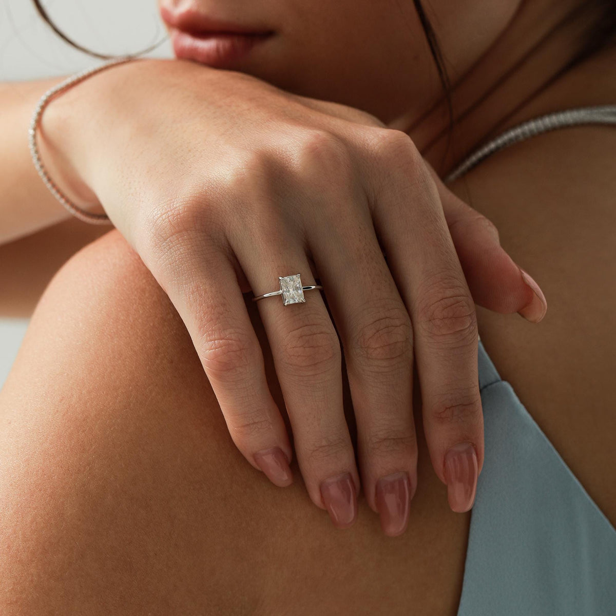1 Carat Radiant Cut Moissanite Engagement Ring