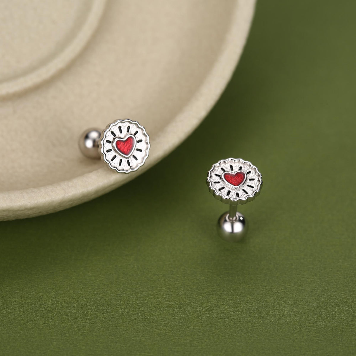 Sterling Silver Jam Biscuit 18G Screw Back Earrings