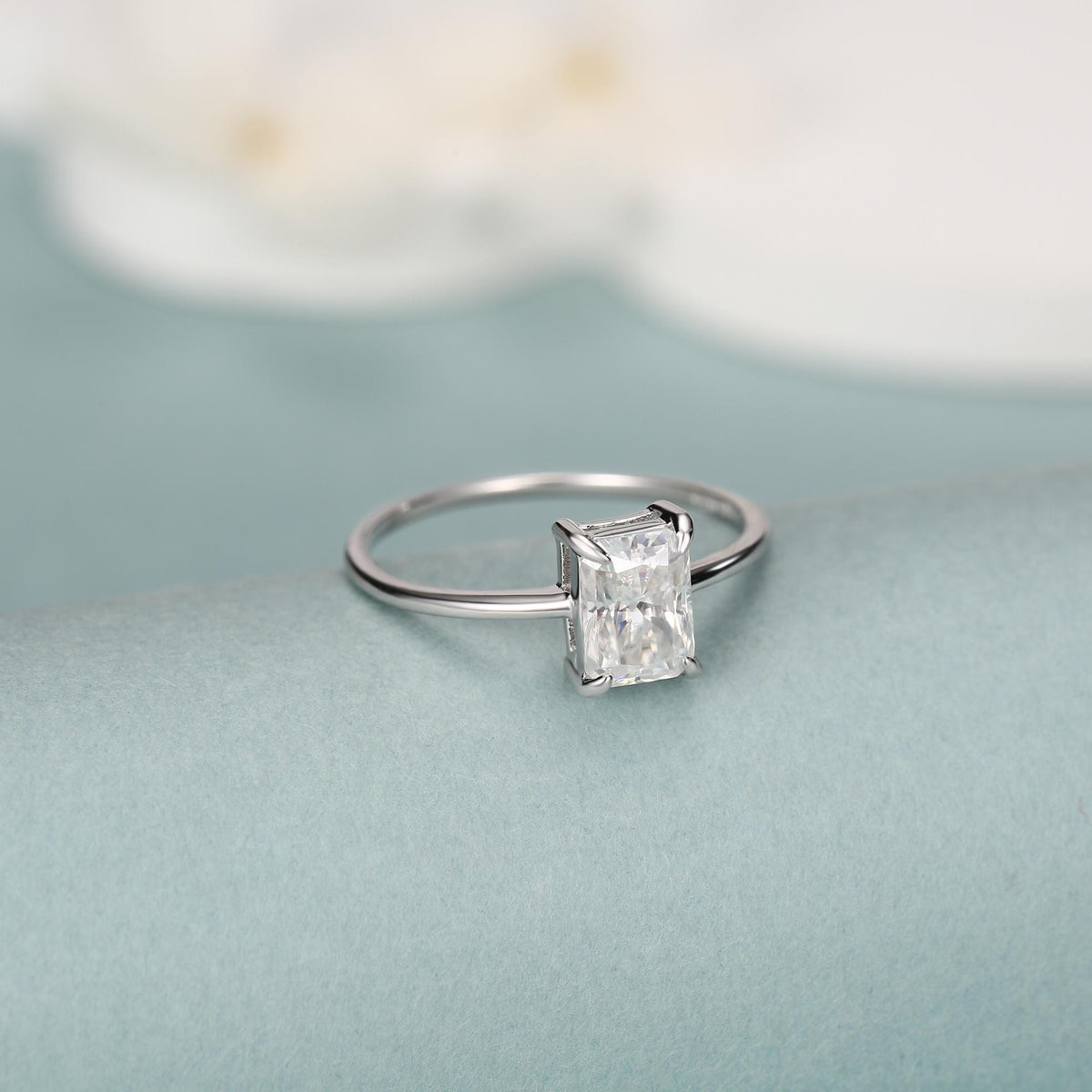 1 Carat Radiant Cut Moissanite Engagement Ring