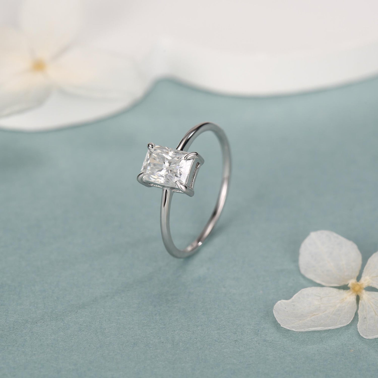 1 Carat Radiant Cut Moissanite Engagement Ring
