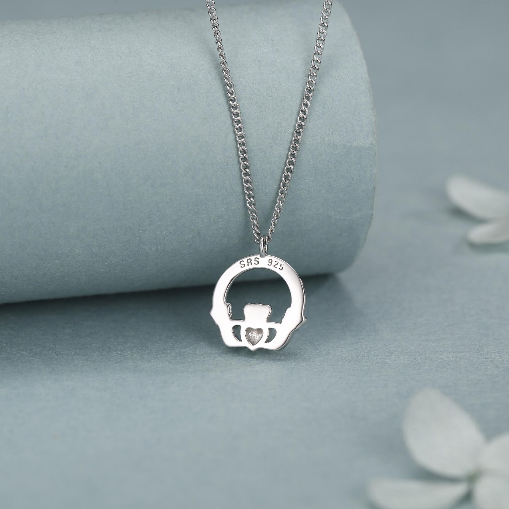Sterling Silver Claddagh Pendant Necklace
