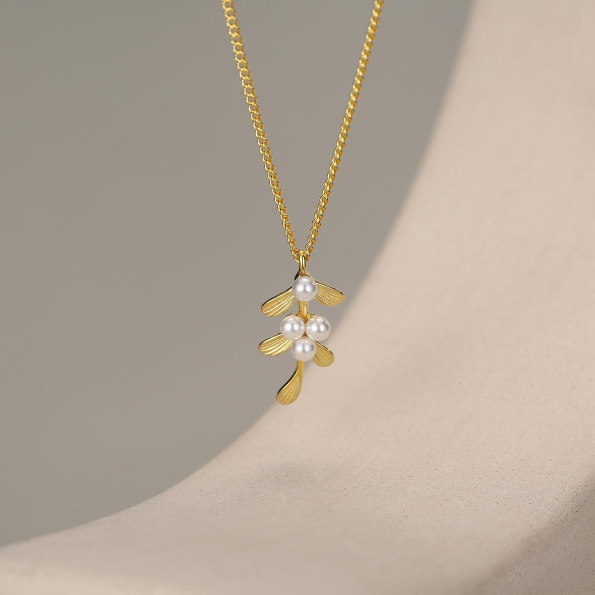 Sterling Silver Pearl Mistletoe Necklace