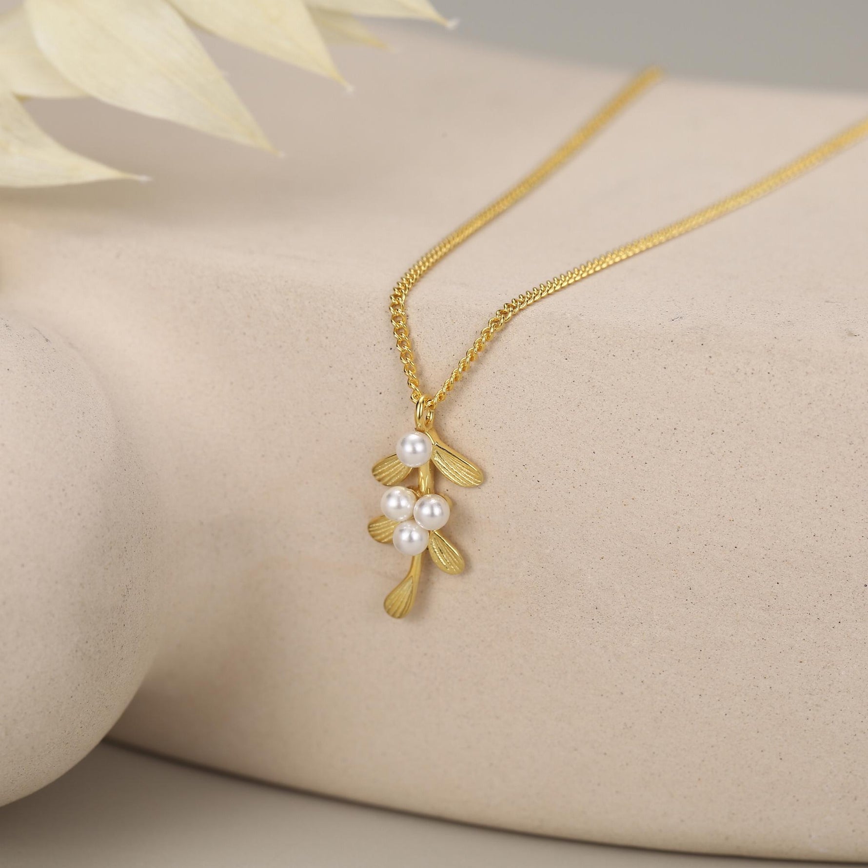 Sterling Silver Pearl Mistletoe Necklace