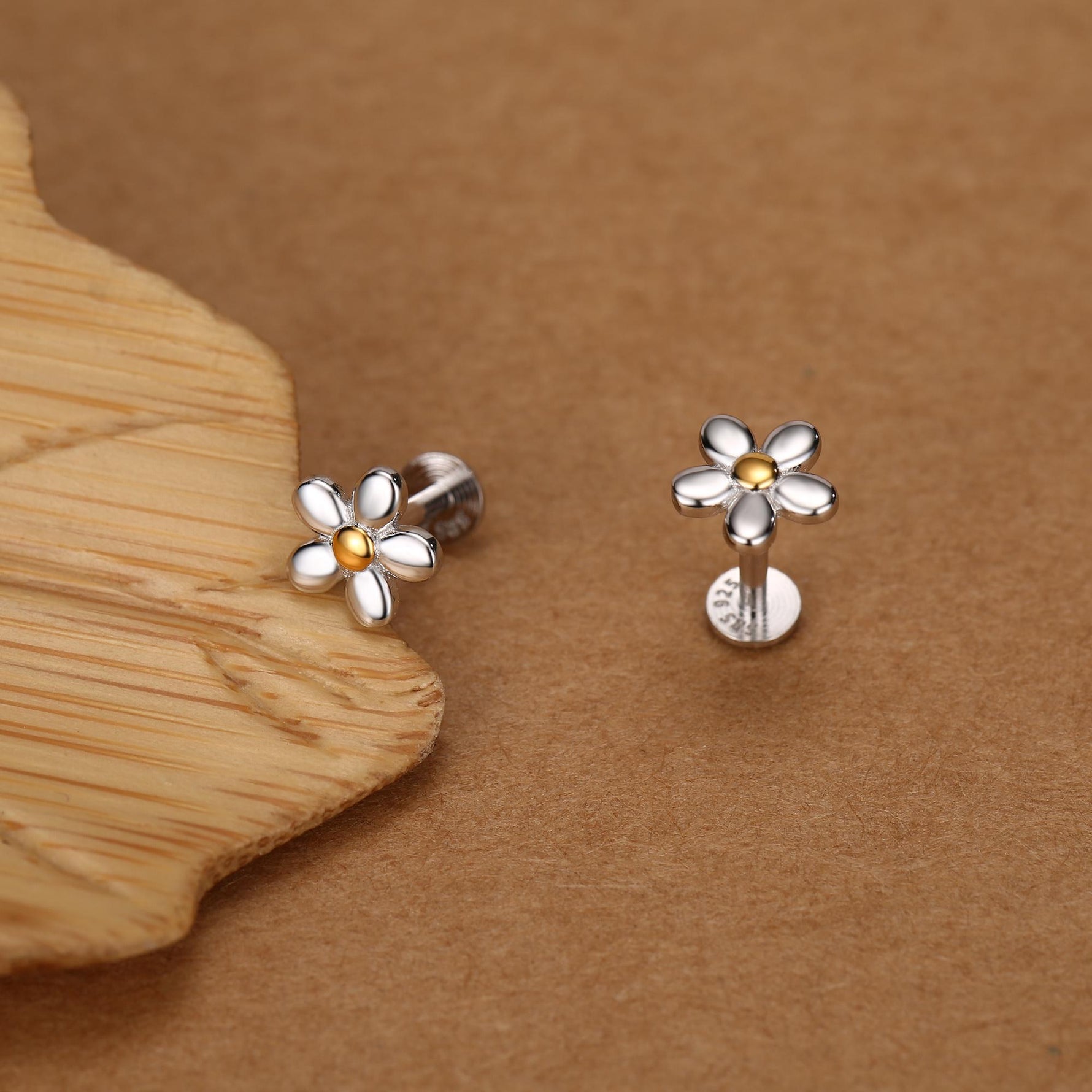 Sterling Silver Daisy 16G Internally Threaded Flat Back Earrings