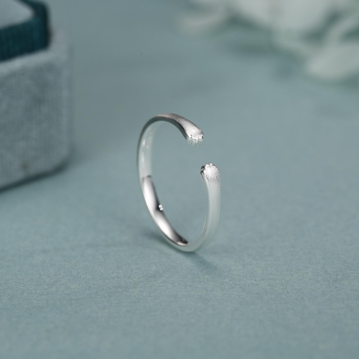 Sterling Silver Cat Paw Hug Adjustable Ring