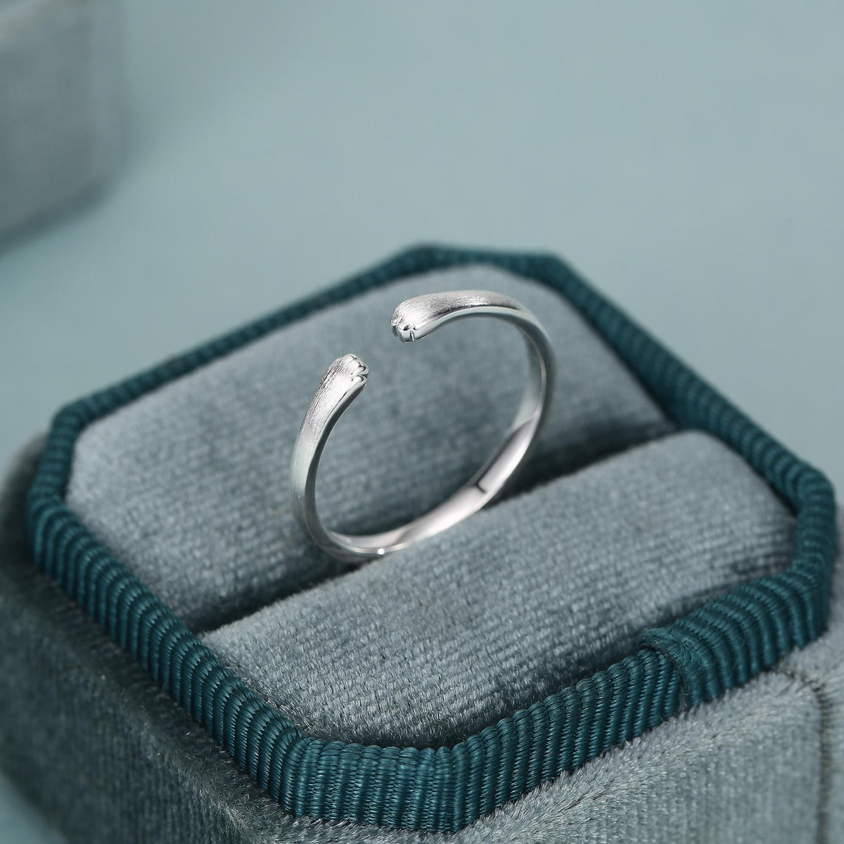 Sterling Silver Cat Paw Hug Adjustable Ring