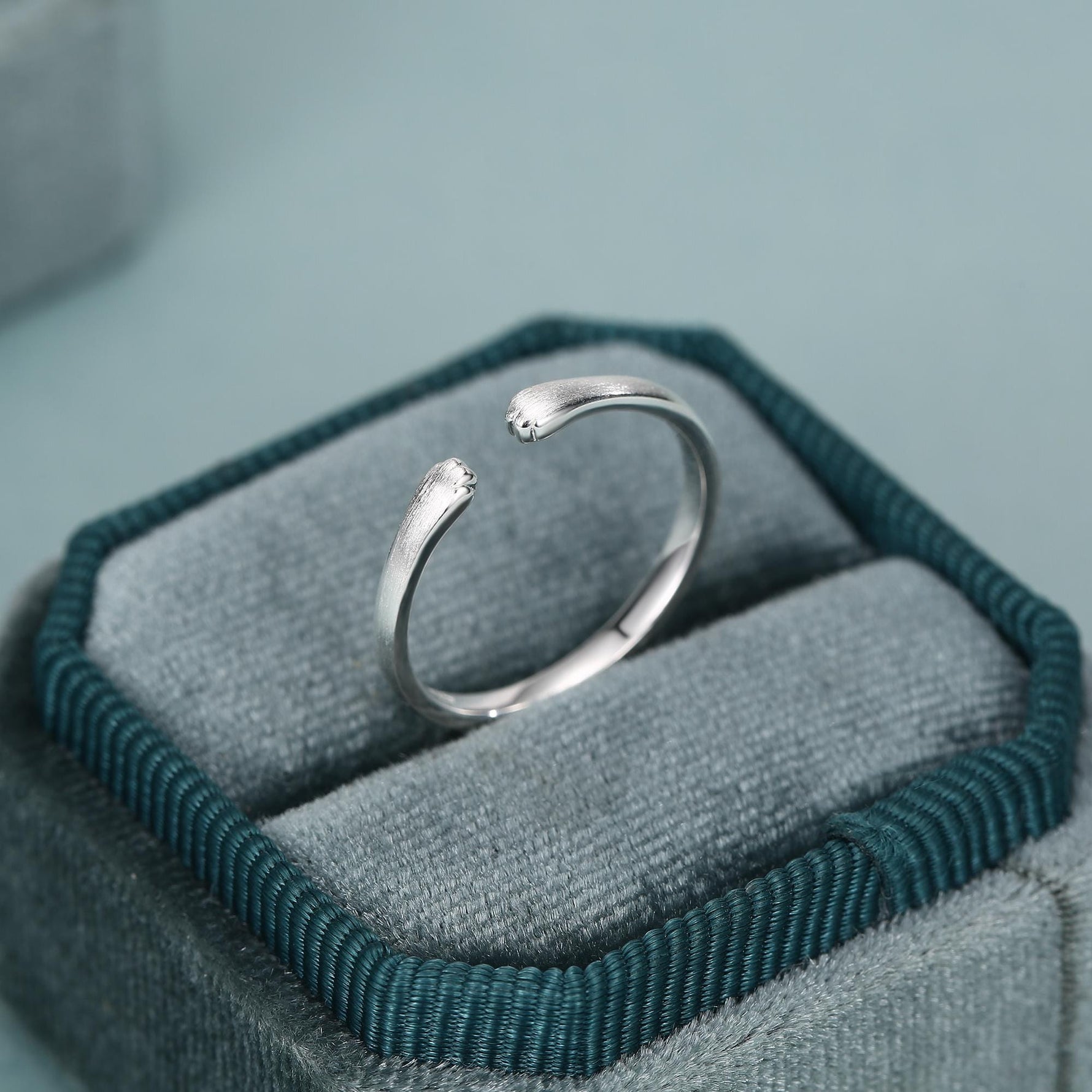 Sterling Silver Cat Paw Hug Adjustable Ring