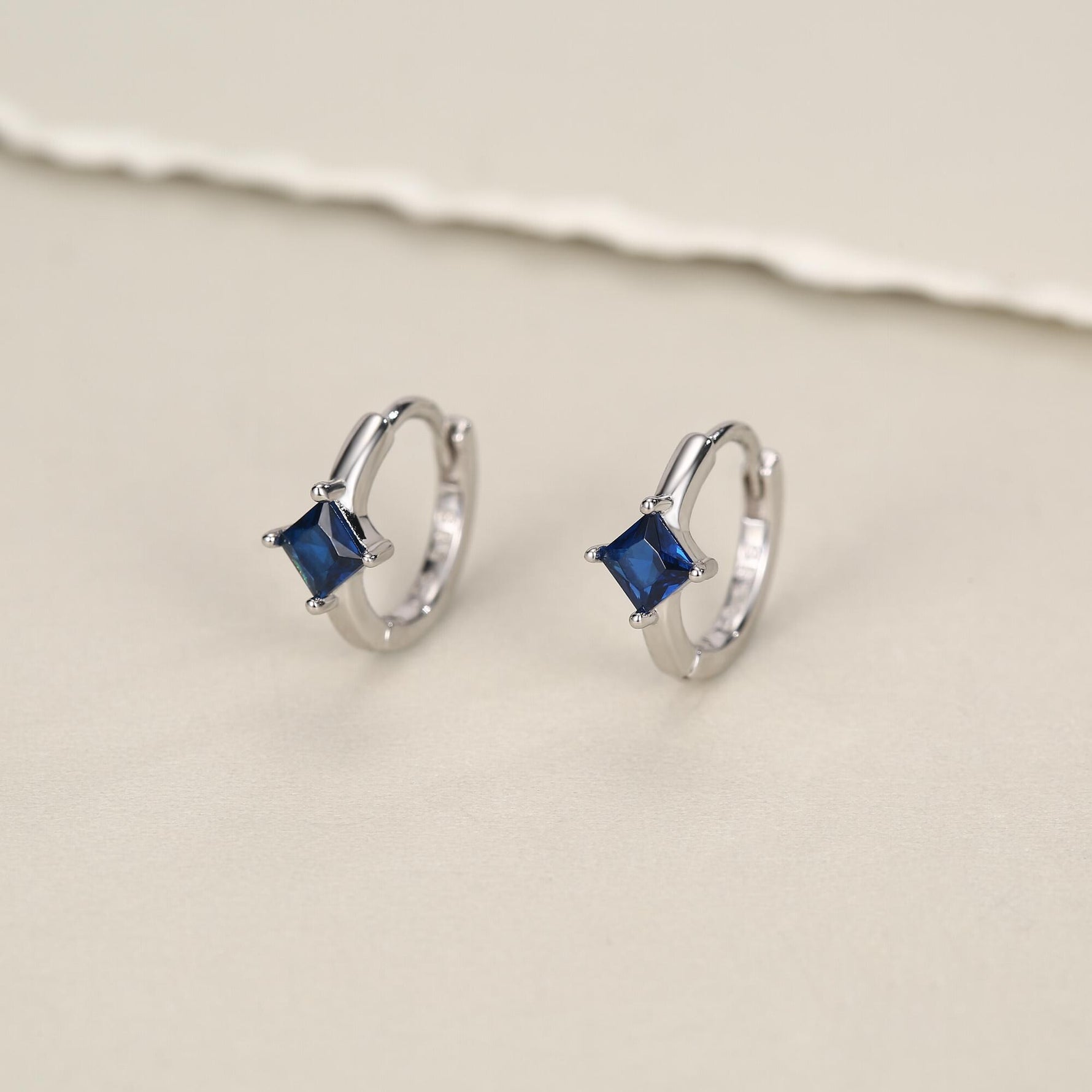 Single Sapphire Blue CZ Crystal Huggie Hoop in Sterling Silver, Silver or Gold, Minimalist Simple Hoop Earrings