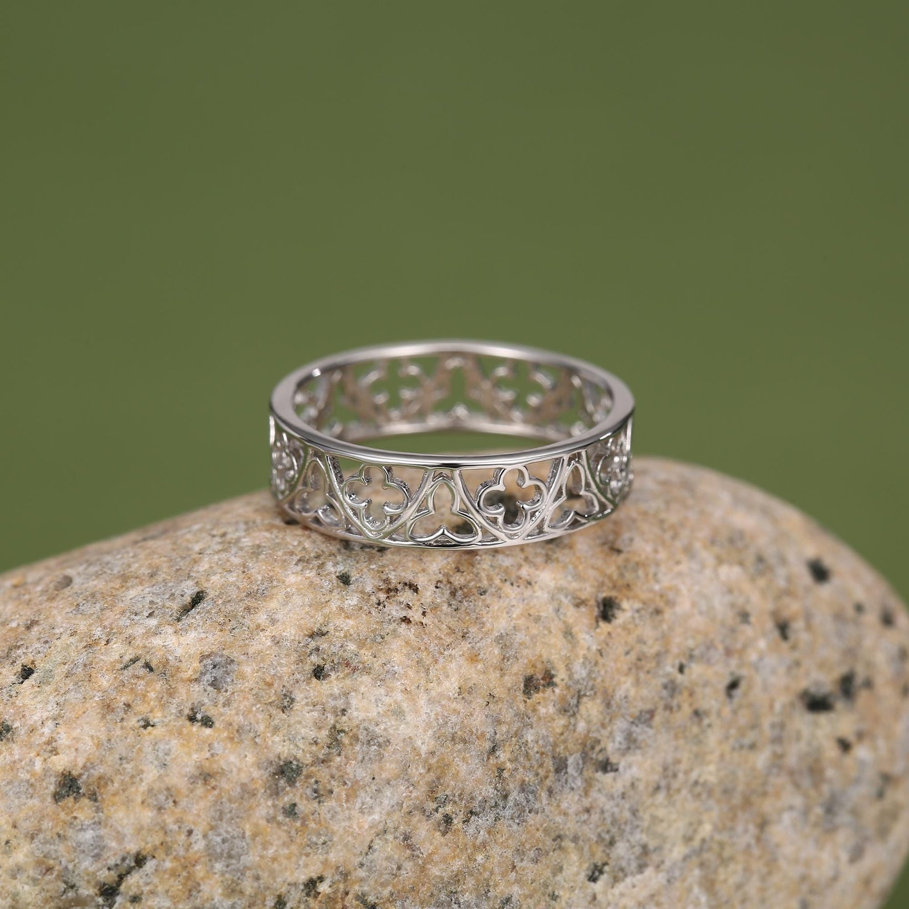 Sterling Silver Gothic Trefoil Cut Out Ring