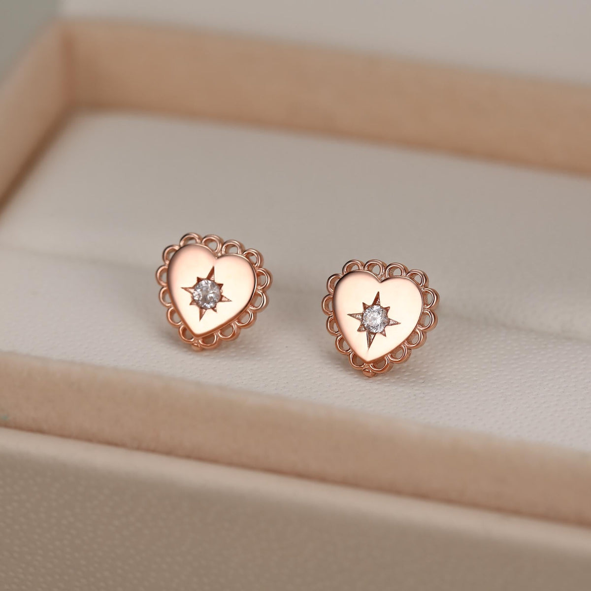 Sterling Silver Lace Edge Starburst Heart CZ Stud Earrings