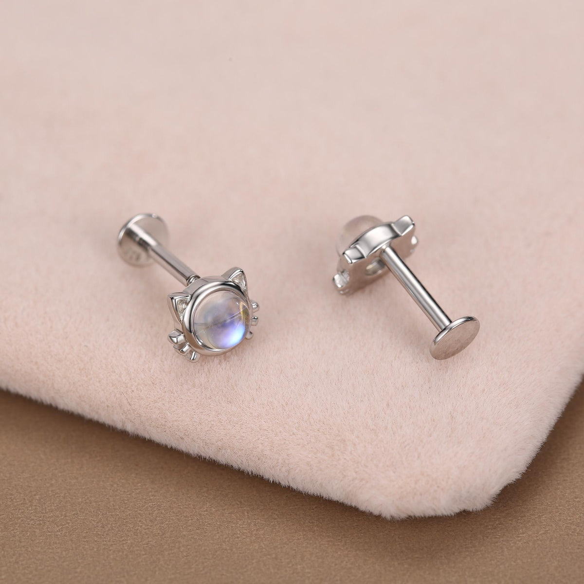 Sterling Silver Moonstone Cat 16G Flat Back Labret Earrings