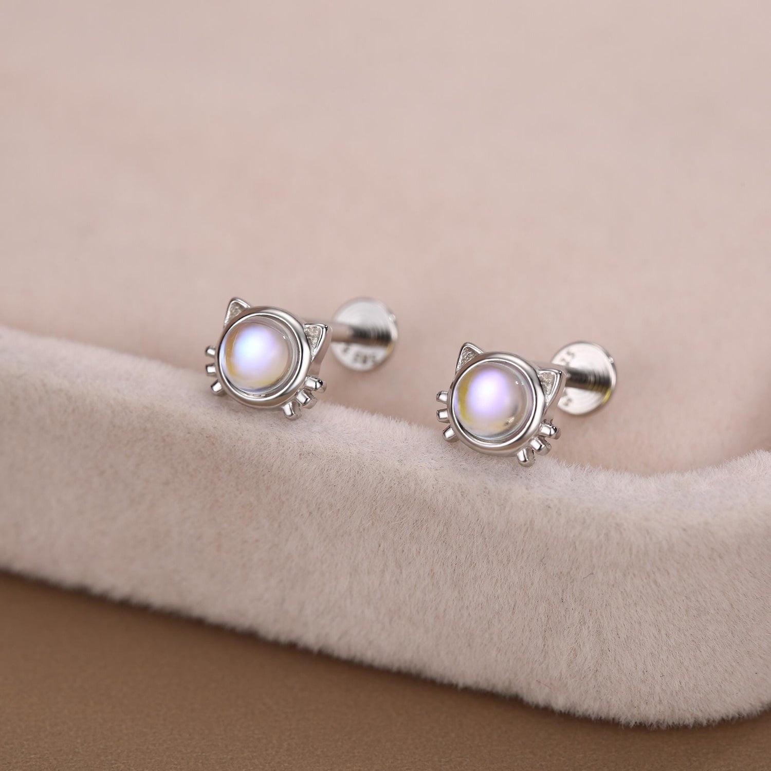 Sterling Silver Moonstone Cat 16G Flat Back Labret Earrings