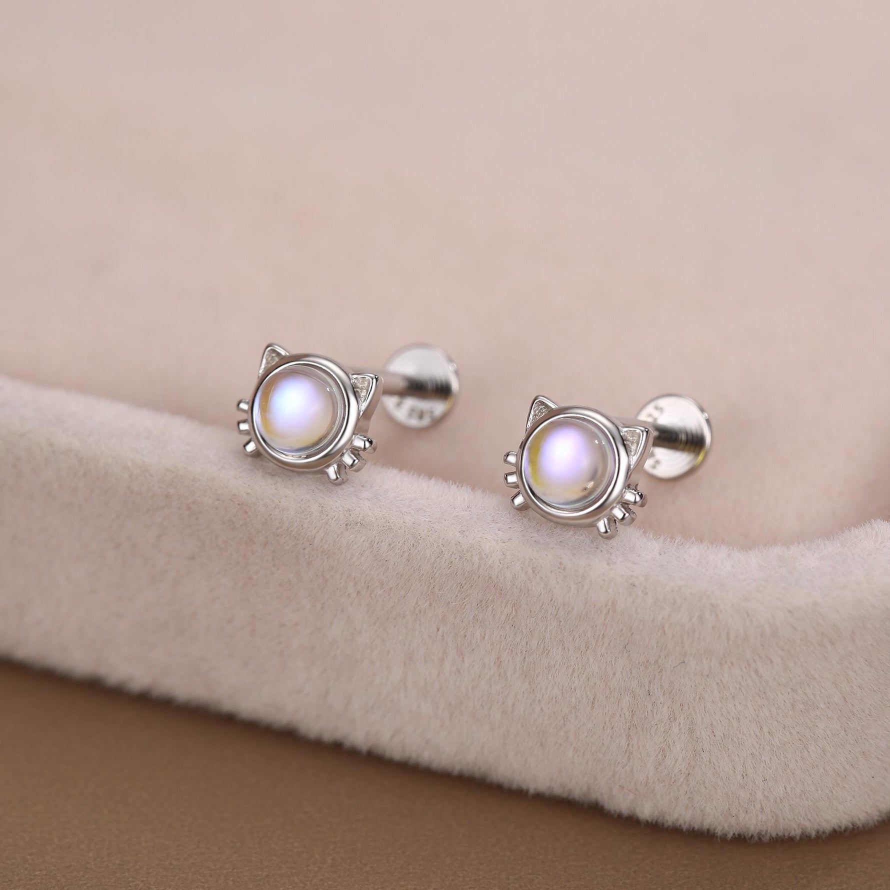Sterling Silver Moonstone Cat 16G Flat Back Labret Earrings