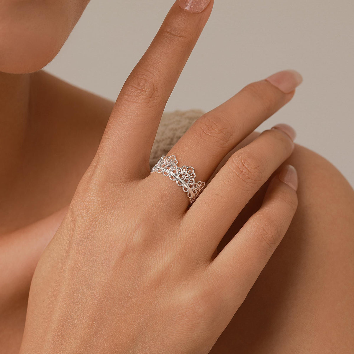 Sterling Silver Filigree Lace Crown Ring
