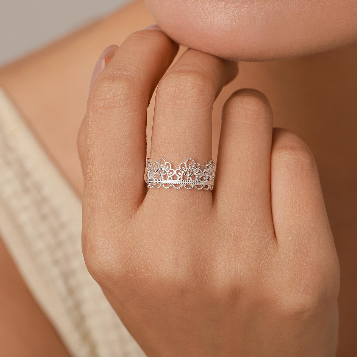 Sterling Silver Filigree Lace Crown Ring