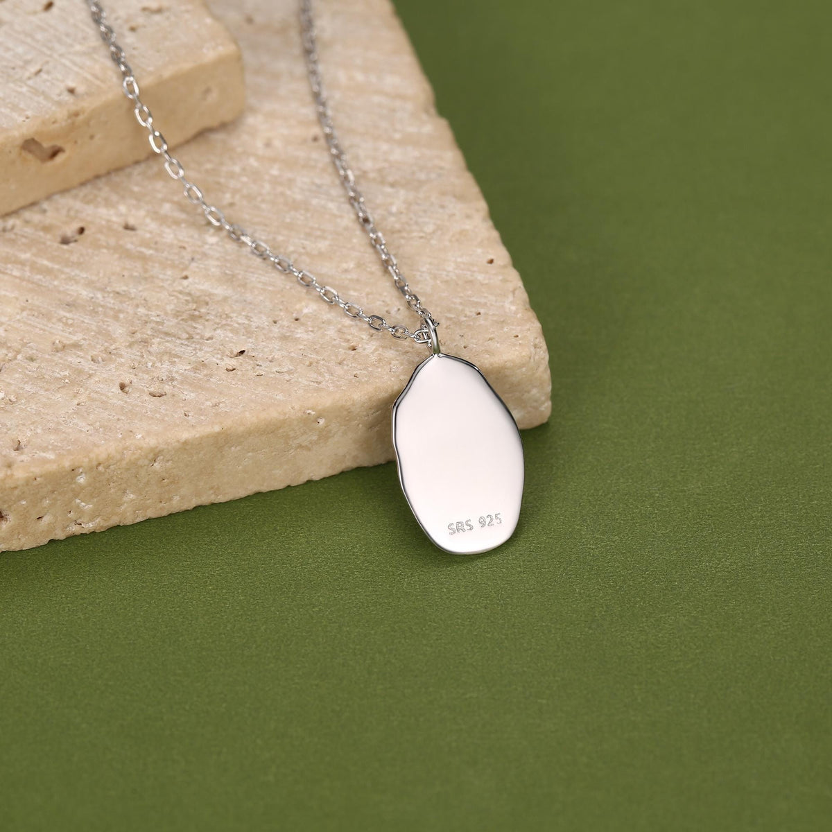 Daisy Birth Flower Oval Pendant Necklace