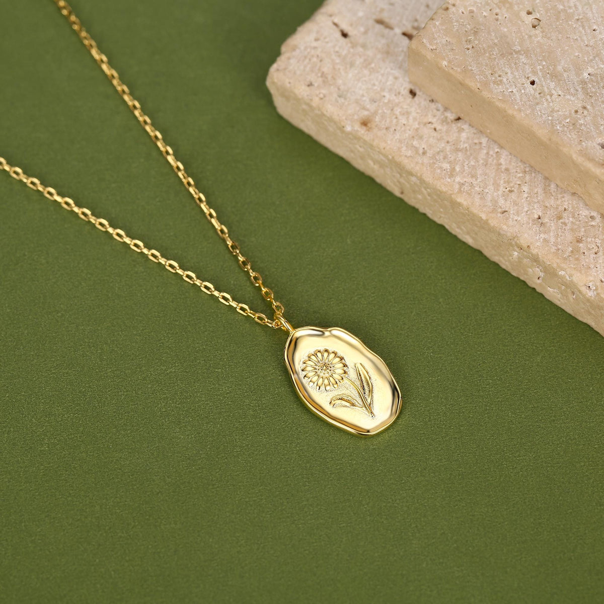 Daisy Birth Flower Oval Pendant Necklace