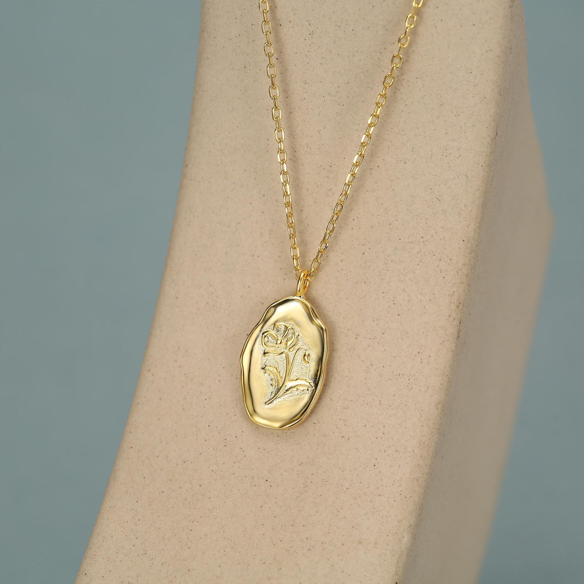 Poppy Flower Oval Pendant Necklace