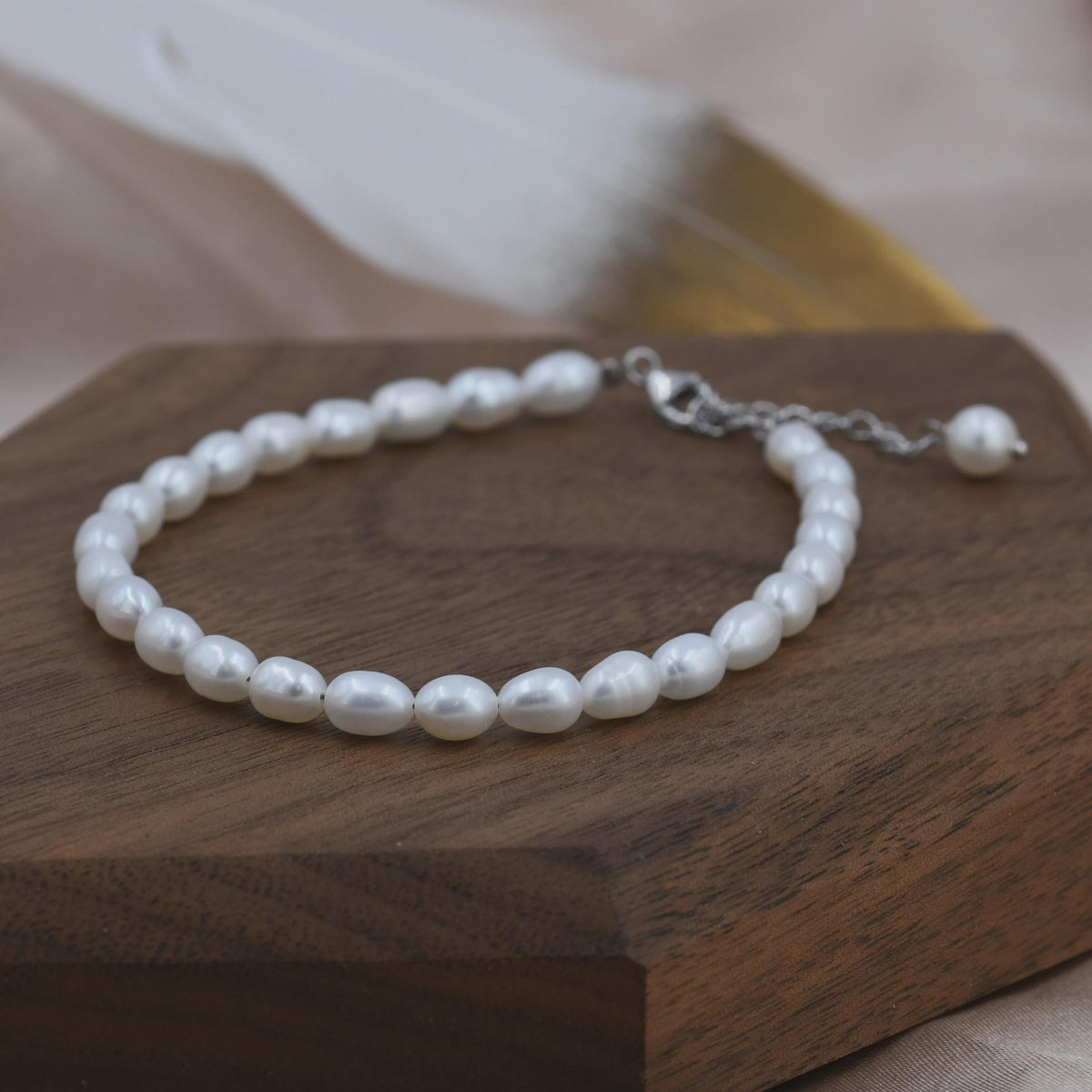 7mm Baroque Pearl Beaded Bracelet with Pearl Drop Clasp