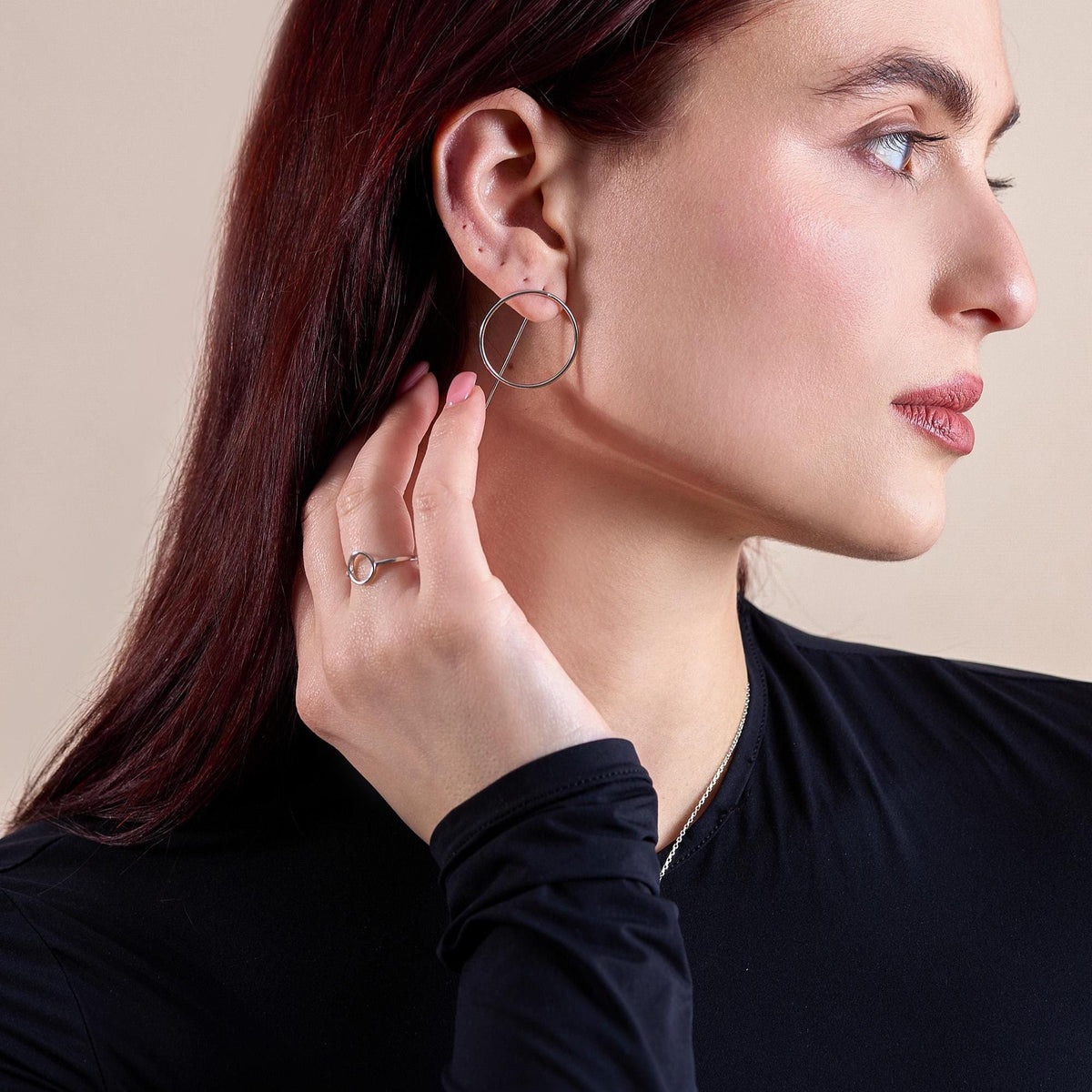 Minimalist Geometric Circle Ring