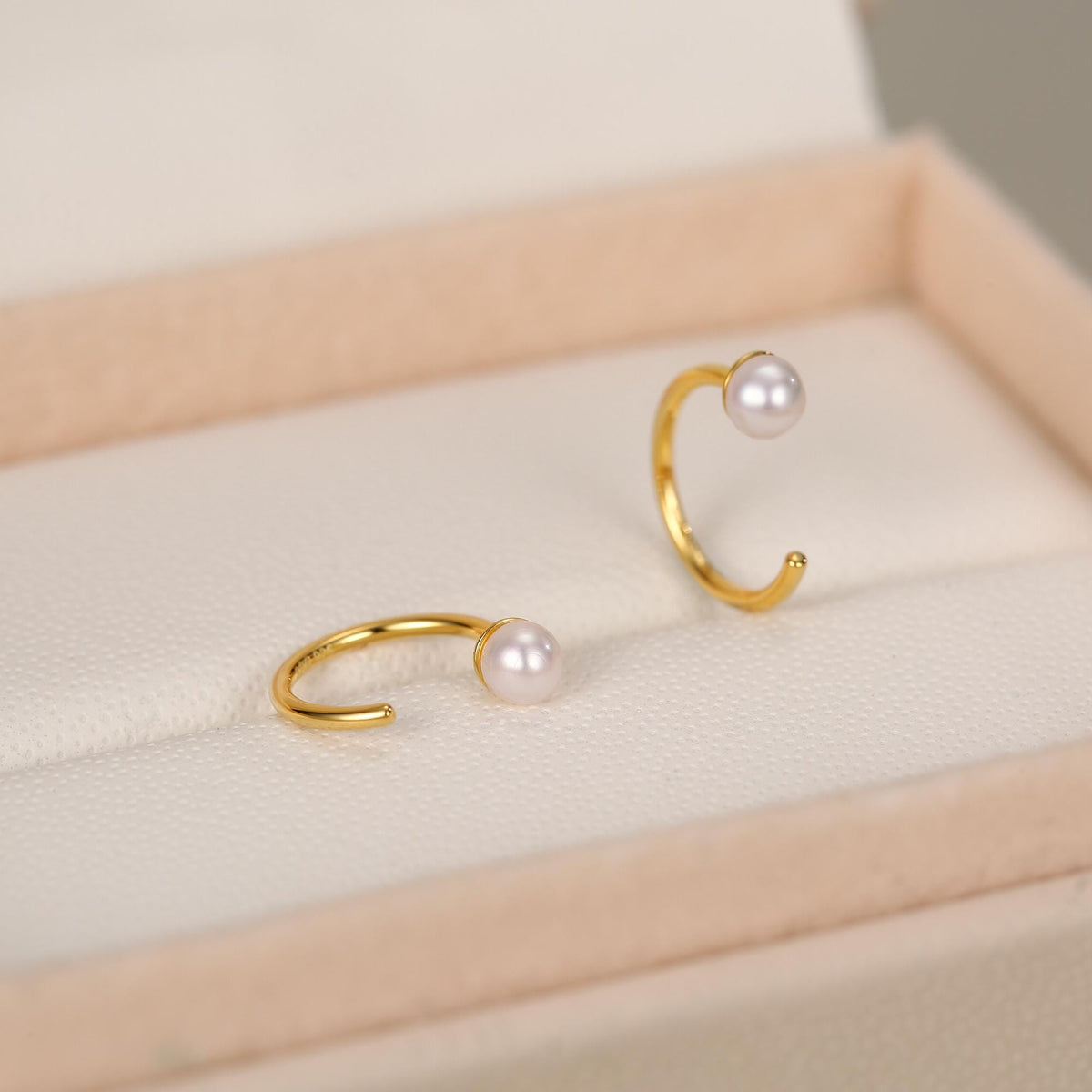 Sterling Silver Natural Pearl Open Hoop Earrings