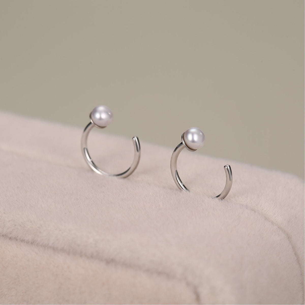 Sterling Silver Natural Pearl Open Hoop Earrings