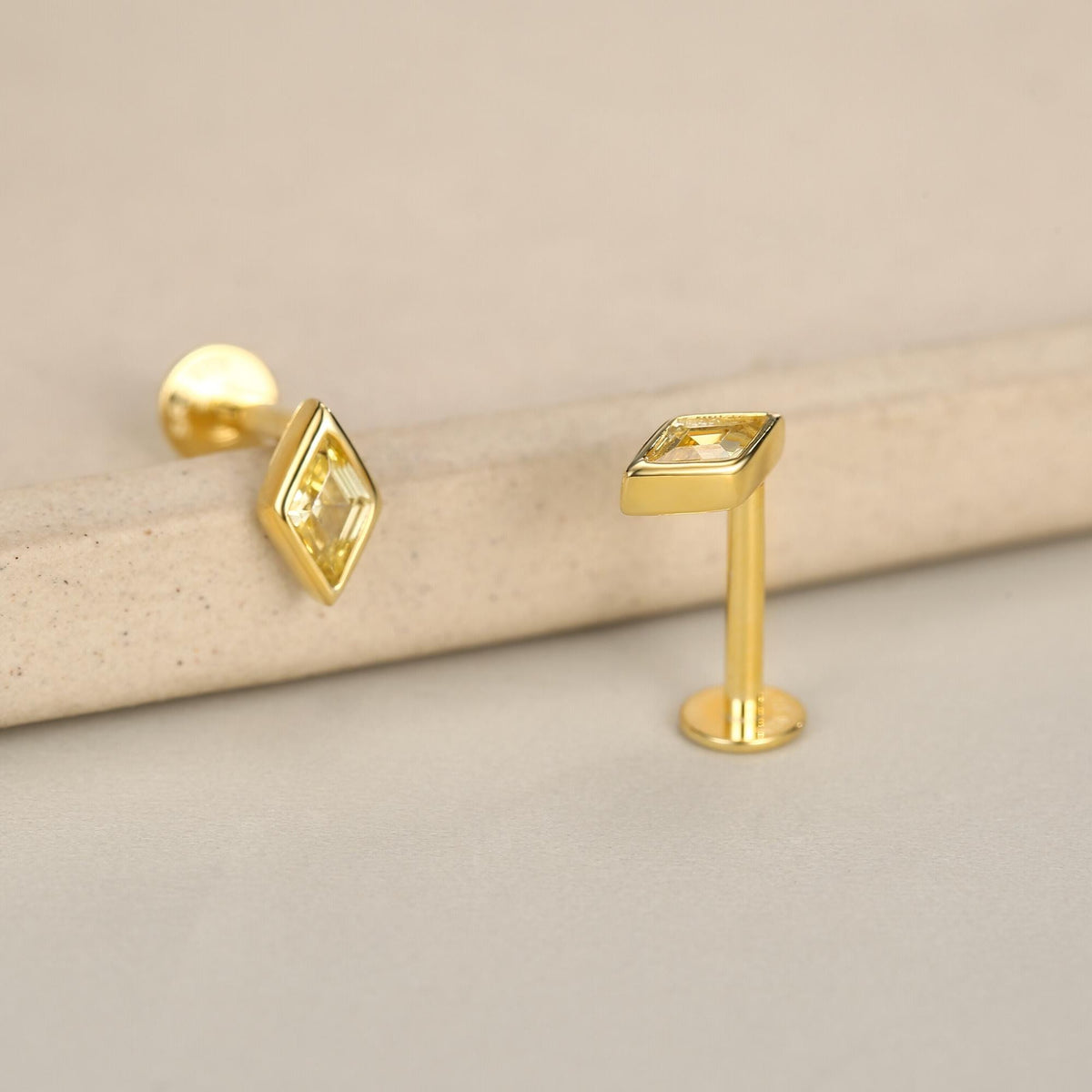 Sterling Silver Yellow CZ 16G Flat Back Labret Earring