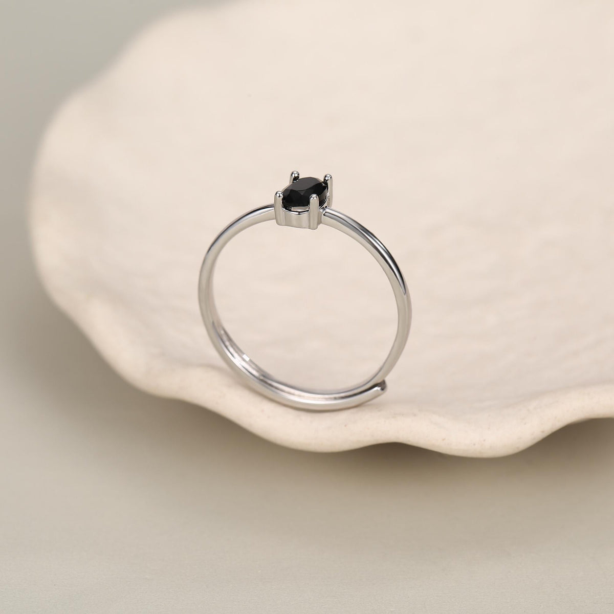 Black Onyx Prong Set Oval Cut Gemstone Ring