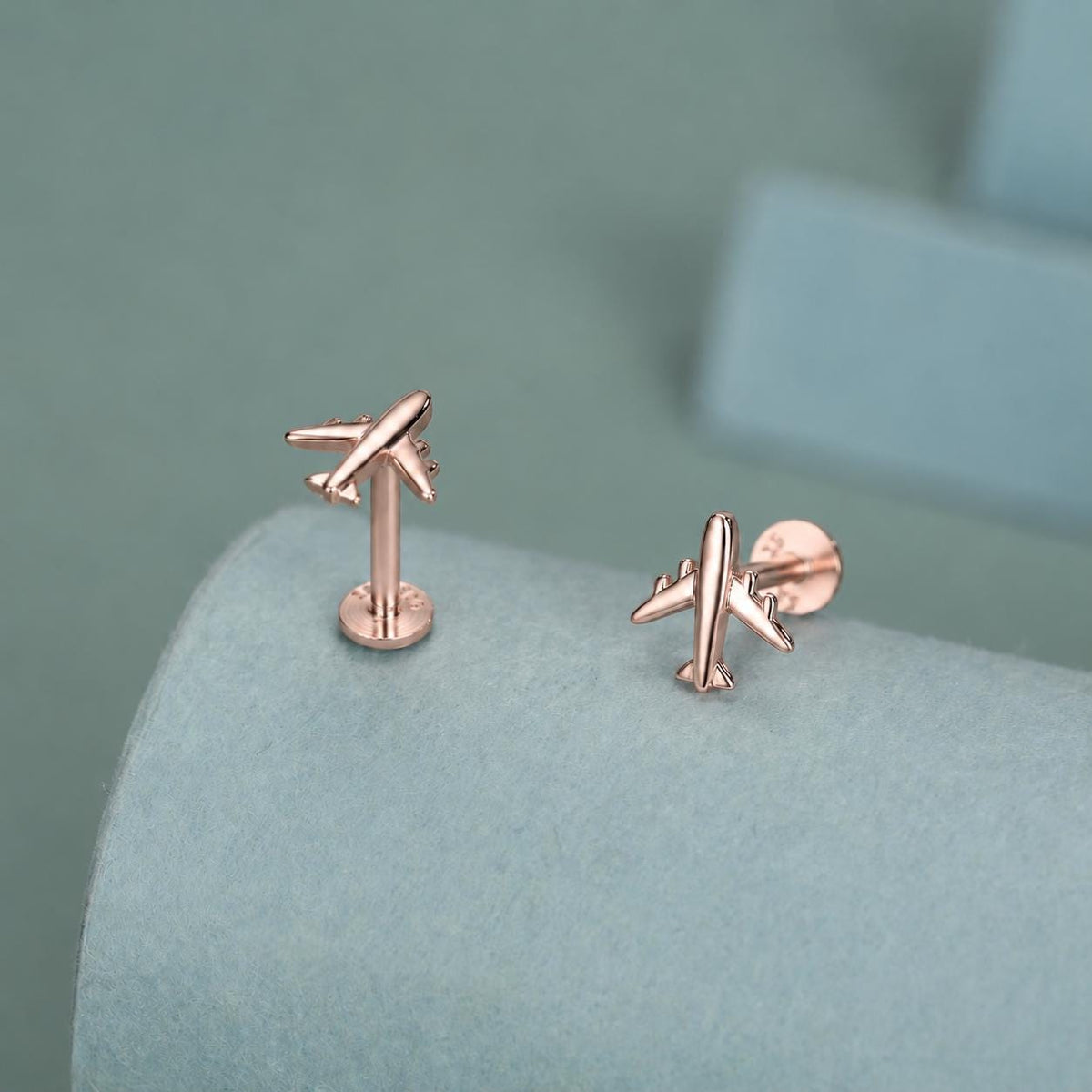 Airplane 16G Flat Back Stud Earrings