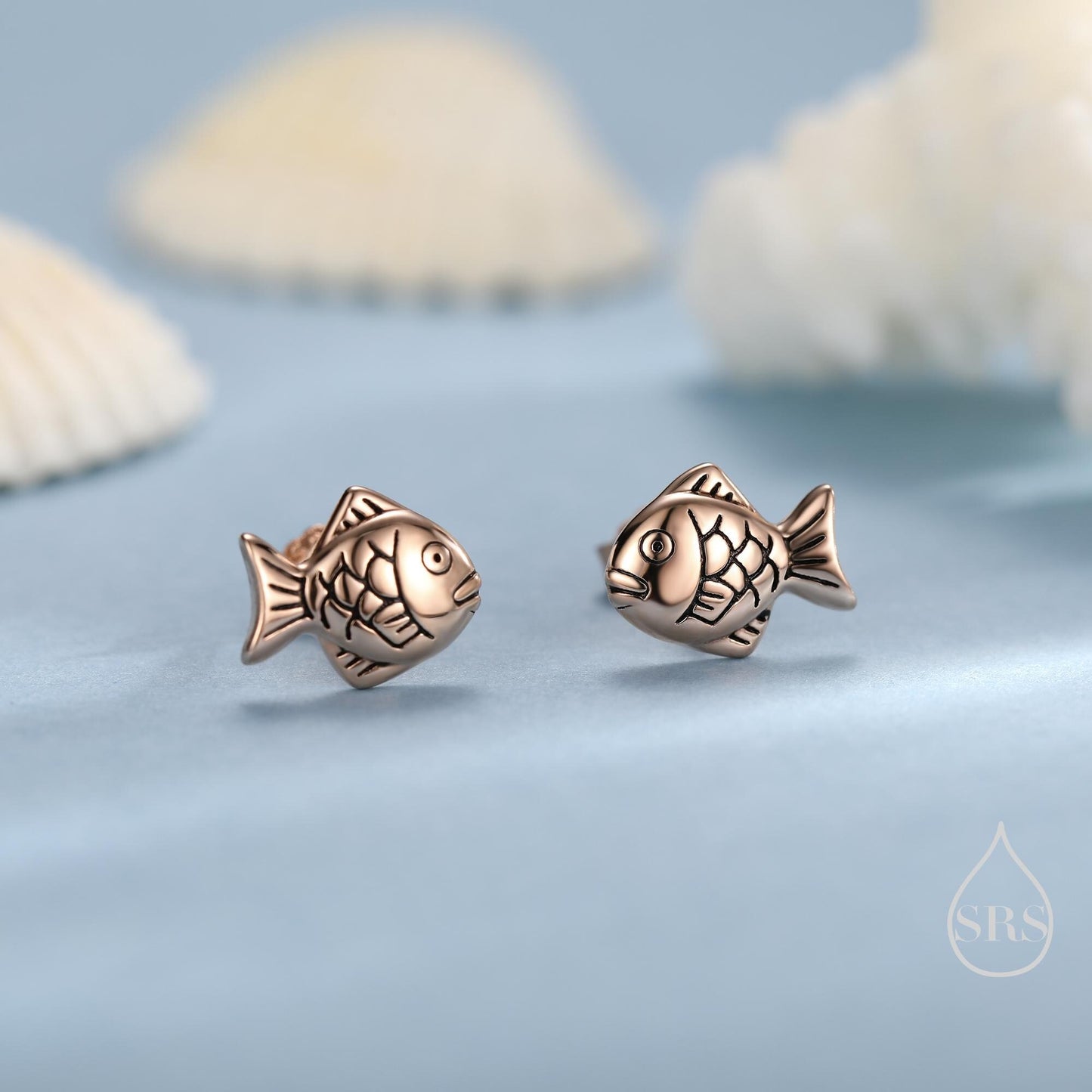 Japanese Taiyaki Fish Desert Stud Earrings in Sterling Silver, Silver, Gold or Rose Gold, Cute and Fun Food Jewellery, Fish earrings