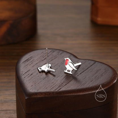 Robin Bird Enamel Jewellery Set in Sterling Silver — Rhodium-Coated Earrings and Necklace