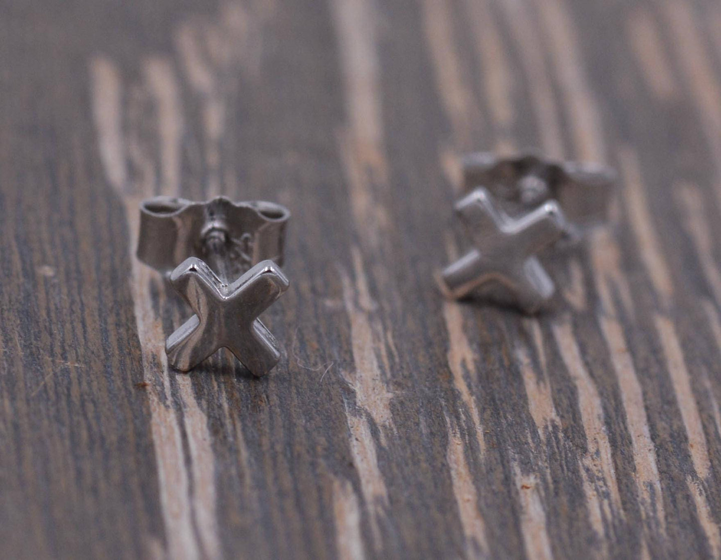Sterling Silver Tiny Little Crosses Cross xx Kiss Stud Earrings, Dainty and Discreet, Simple and Minimalist Design, Geometric