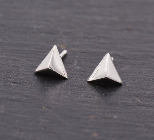 Sterling Silver Polished Pyramid Spike Stud Earrings, Minimalist Geometric Design, Anti-tarnish Finish